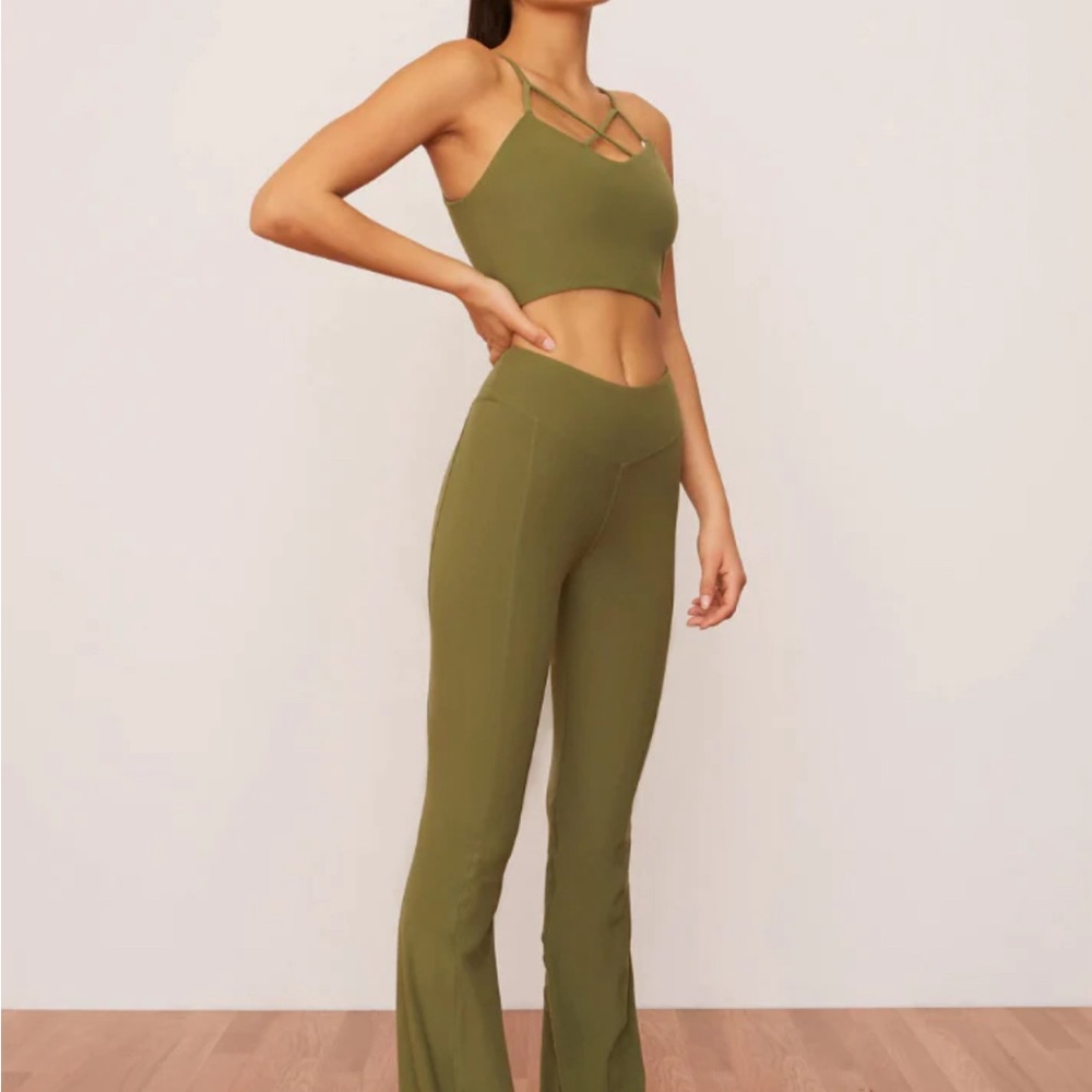 WOLVEN THREADS
Wolven Eucalyptus Flare pants